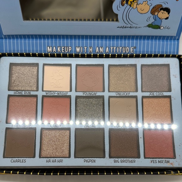 RUDE Peanuts Makeup Collection with Blue and Yellow Packaging - Picture 5 of 10